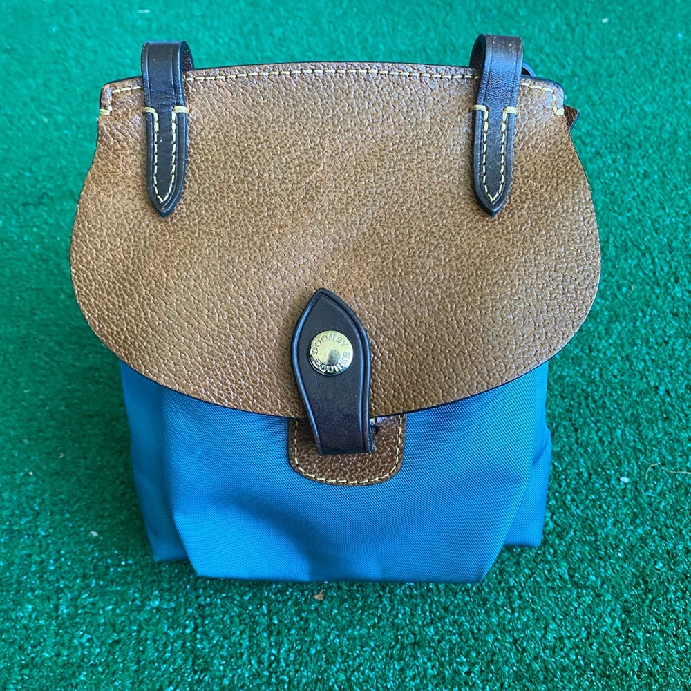 Dooney & Bourke Crossbody |Rare Dooney & Bourke - Picture 7 of 12